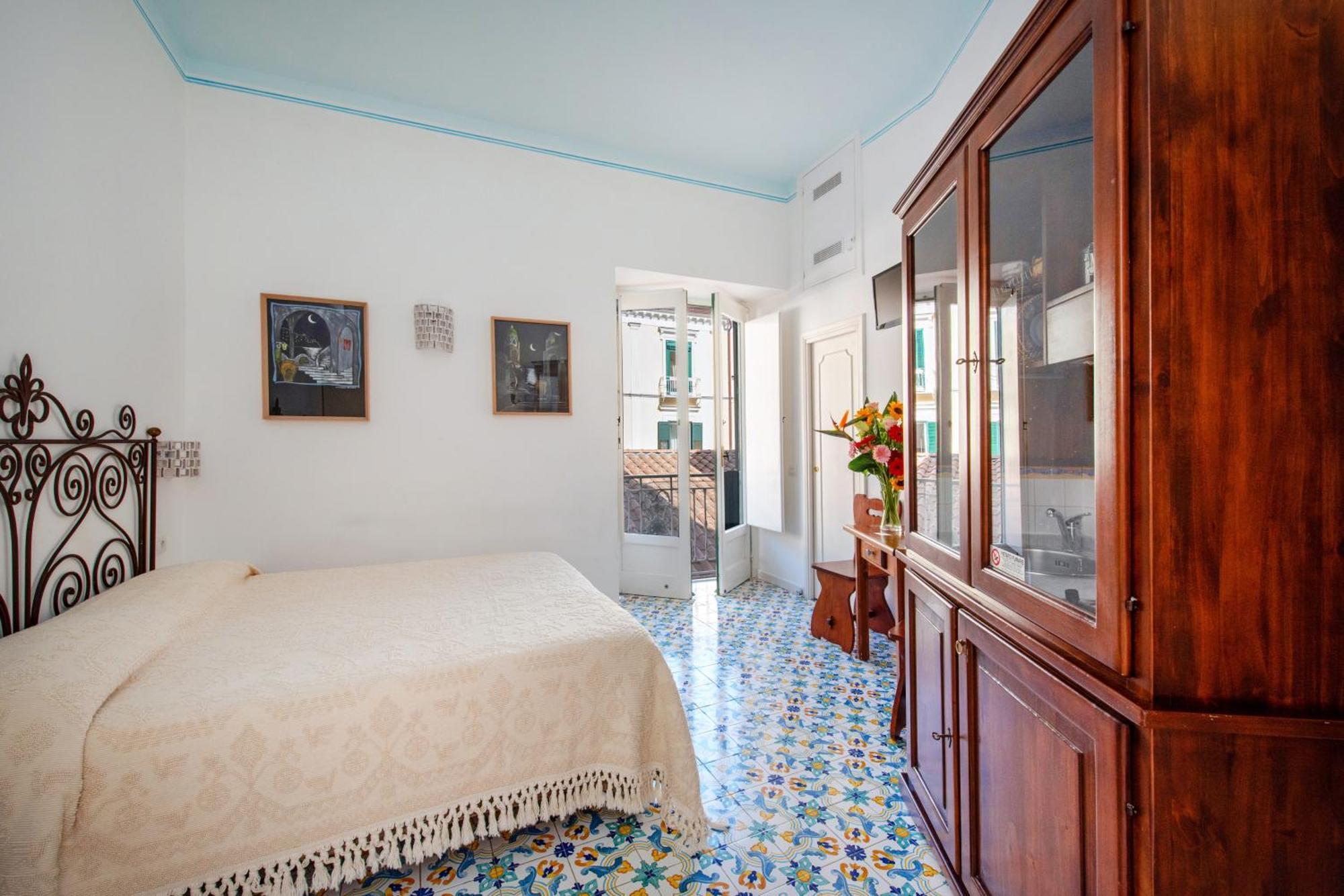 Amalfi Un Po'... Daire Dış mekan fotoğraf